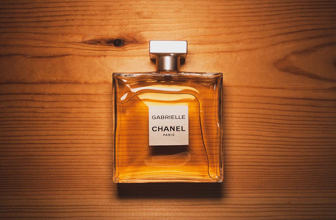 Fashion Trend in For Winter bottle brand chanel cologne container fragrance 1551509